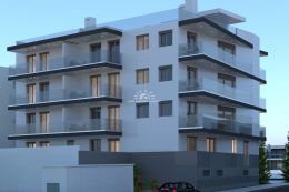 New modern 3 bedroom apartments with various terraces on a good location in Tavira